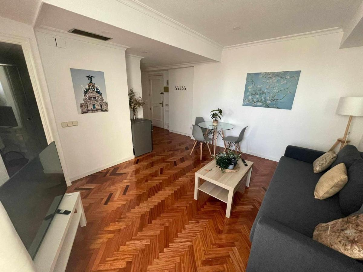 Apartamento Con Terraza Y Vistas Alcalaretiro มาดริด ภายนอก รูปภาพ